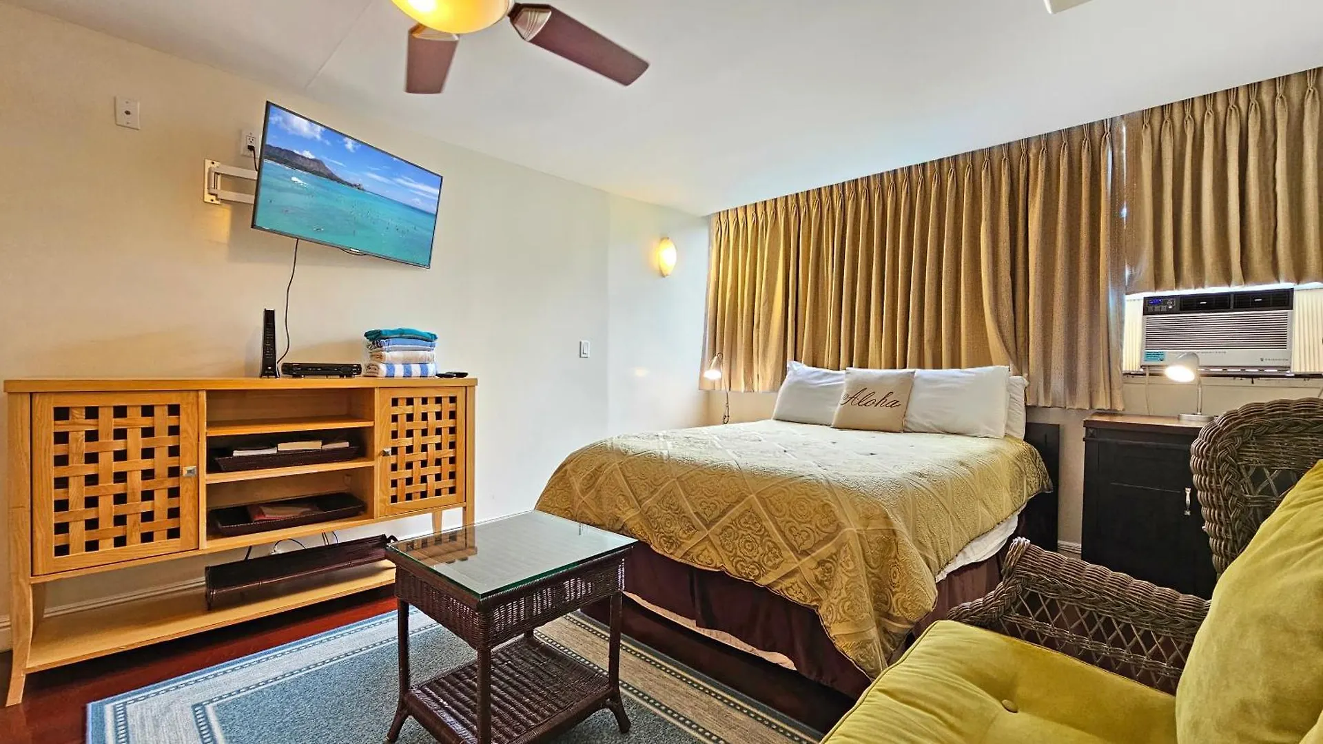 Waikiki Grand Hotel Official Site Honolulu 0*,